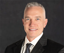 Howard W. Harris, MD specializing in shoulder conditions and treatment