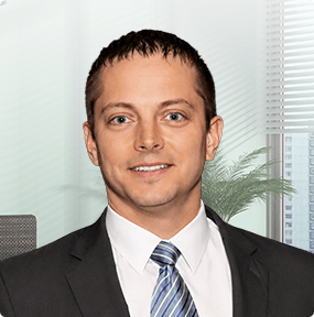 Chris Hoedt, MD, Orthopaedic Surgeon specializing in hip and knee replacement
