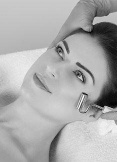 Non surgical acne treatment in delhi
