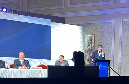 Dr Bonner lecturing at the Orthopedic Summit meeting at the Wynn in Boston