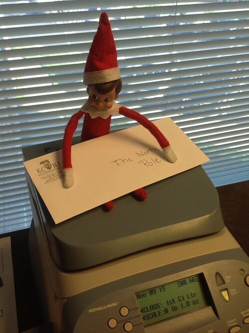 Arthur, our Elf on the Shelf is Back! 03