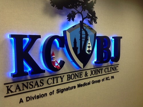 Arthur, our Elf on the Shelf is Back! 00