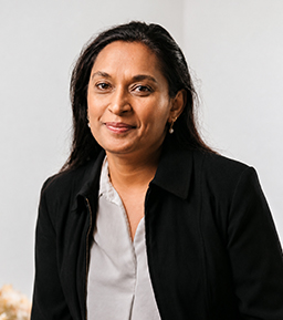Dr Avalon McCluskey