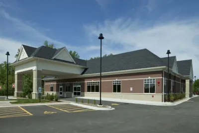 Roger N. Chams M.D., Board Certified Orthopedic Surgeon, Sports Medicine, Shoulder & Knee Specialist, Libertyville, Grayslake, Highland Park, Lake Bluff, IL