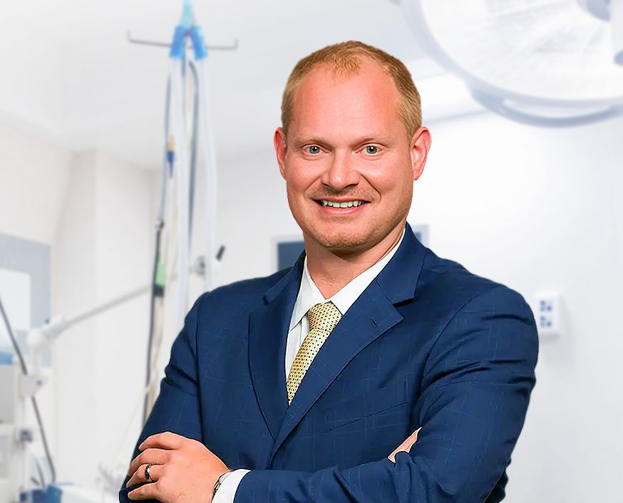 Travis Frantz, M.D. - Orthopedic Surgeon, Shoulder, Knee & Sports Medicine