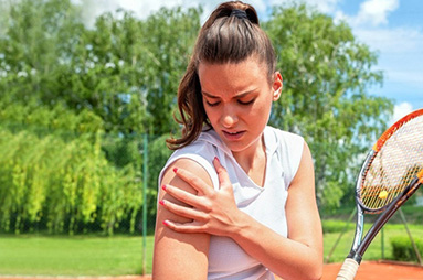 When Should You See a Sports Medicine Specialist in Charleston?