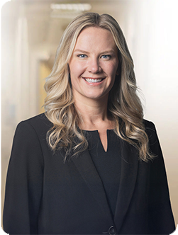 Emily Clarke profile