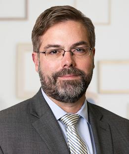 Charles N. Seal, MD - Spine Surgery, Robotic Assisted Surgery, Disk Replacement Surgery