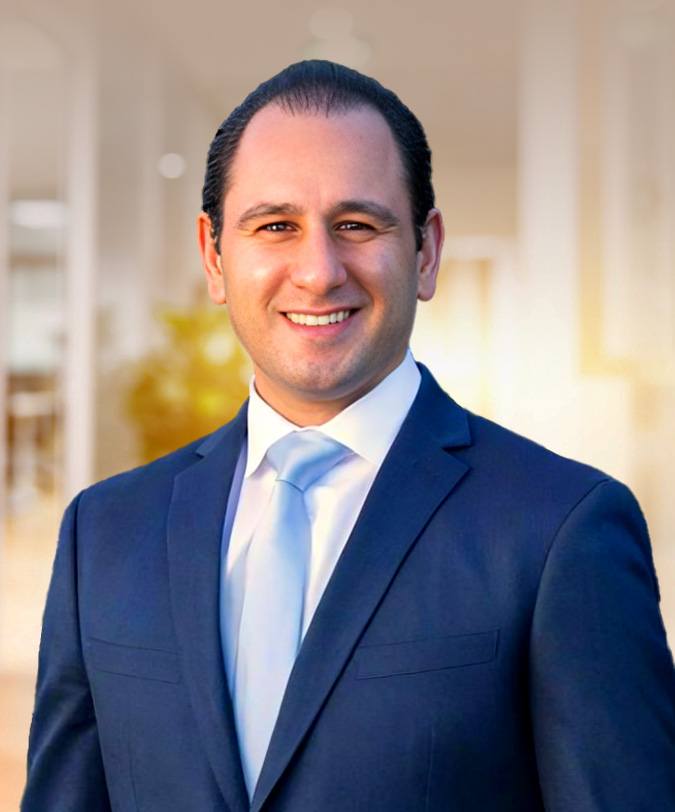 Bayan Aghdasi, MD - Board-Certified Orthopaedic Surgeon