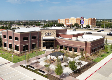 Corner view of Apex Orthopedics, highlighting its entrance.